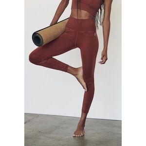 NWOT! FP Movement Good Karma Leggings, Nutmeg, Women’s XS/S